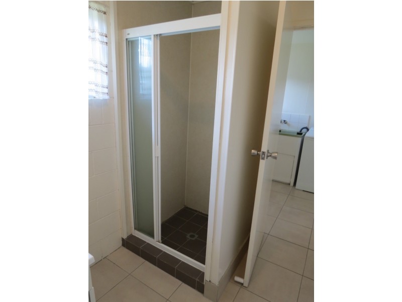 1-3/38 Baker Street, Emerald QLD 4720