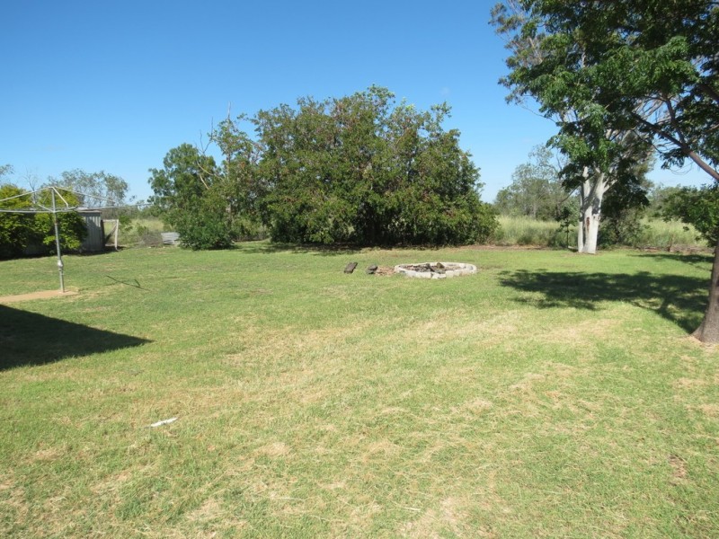 32 Gordon Street, Capella QLD 4723