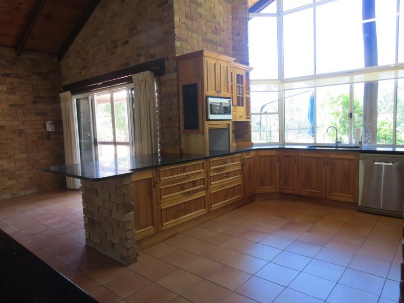 951 Selma Rd, Emerald QLD 4720