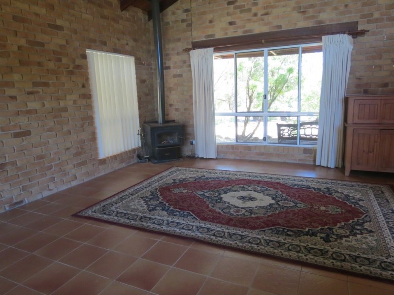 951 Selma Rd, Emerald QLD 4720