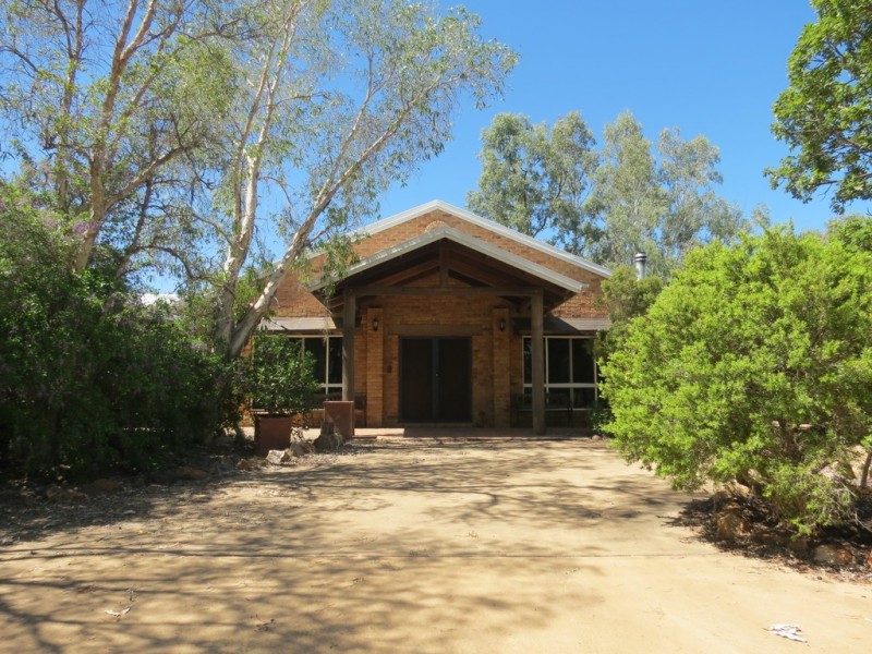 951 Selma Rd, Emerald QLD 4720