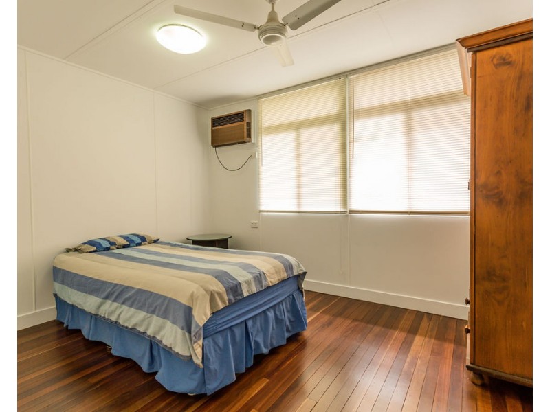 6 Luck Place, Emerald QLD 4720