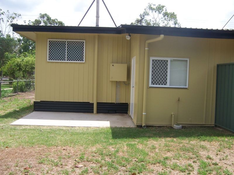 2/122 Hospital Road, Emerald QLD 4720