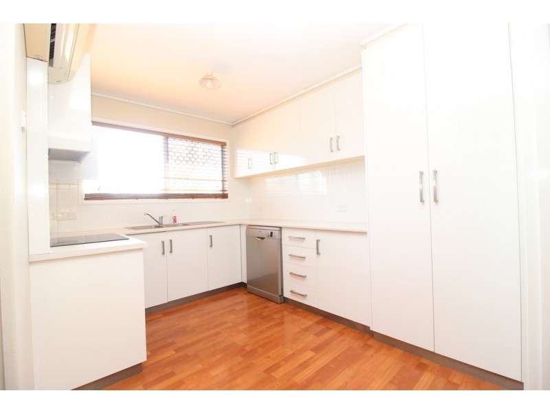 260 Opal Street, Emerald QLD 4720