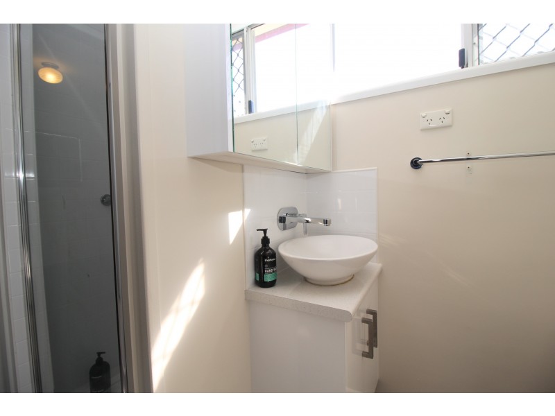 260 Opal Street, Emerald QLD 4720