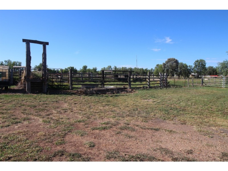 260 Opal Street, Emerald QLD 4720