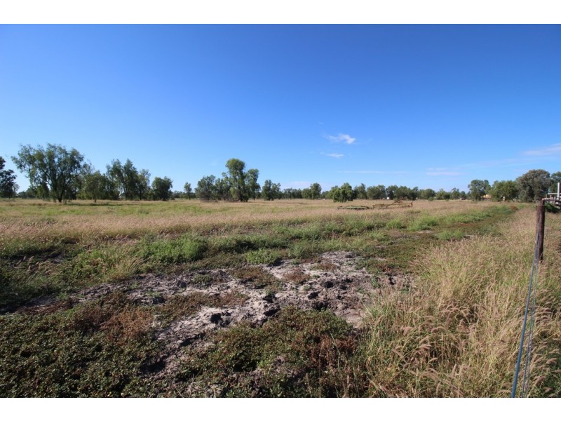 260 Opal Street, Emerald QLD 4720