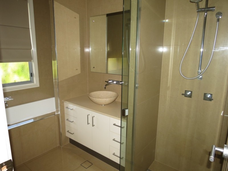 53 Lakeside Drive, Emerald QLD 4720