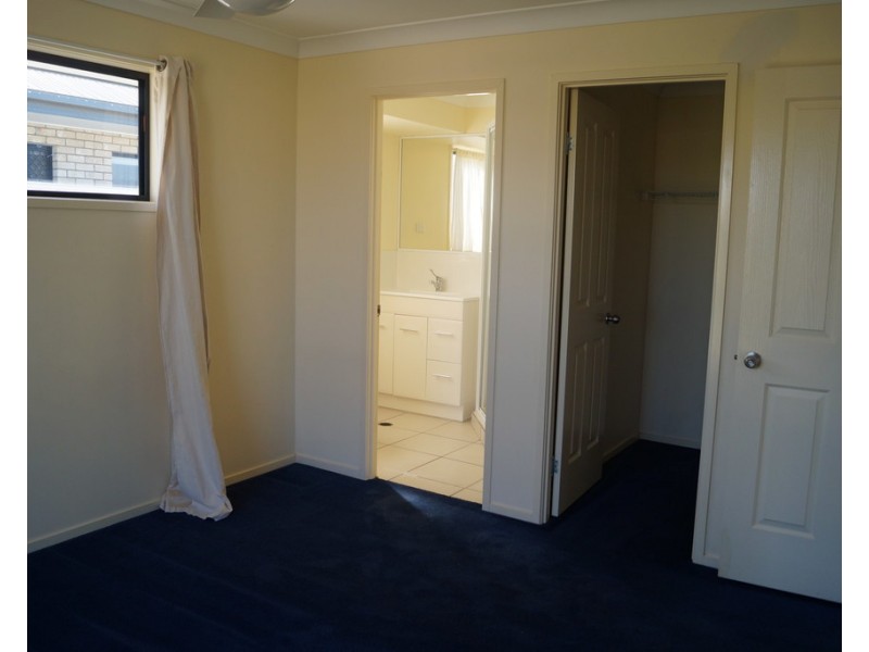 10 Mitchell St, Emerald QLD 4720