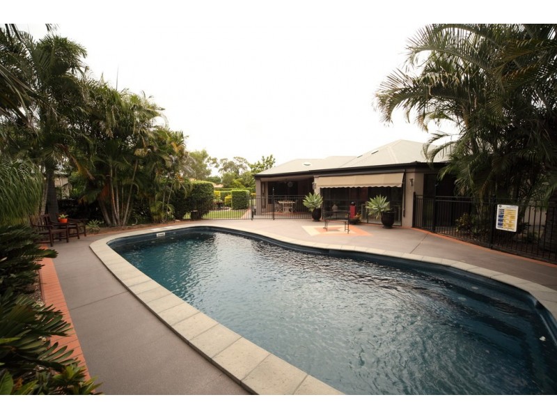 4 Malibu Place, Emerald QLD 4720