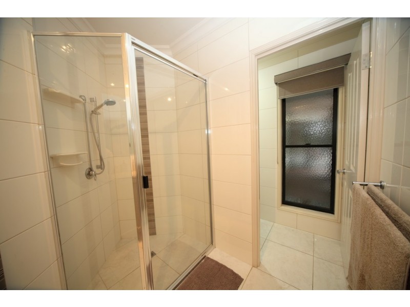 4 Malibu Place, Emerald QLD 4720
