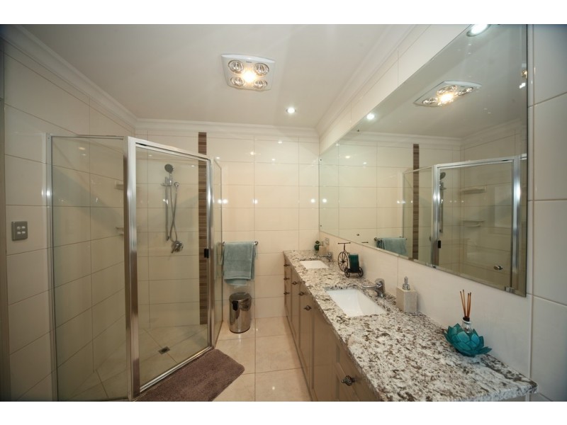 4 Malibu Place, Emerald QLD 4720