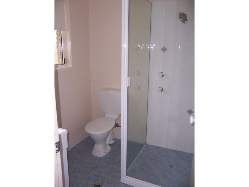 95  Moody Street, Emerald QLD 4720