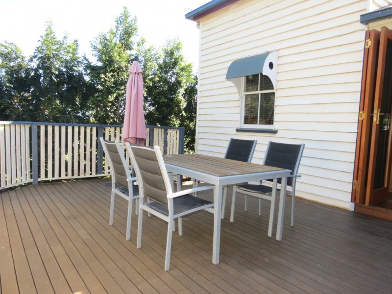 9 Caprice Court, Emerald QLD 4720