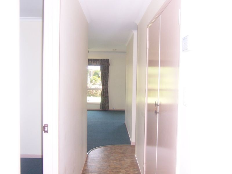 8 Caprice Court, Emerald QLD 4720