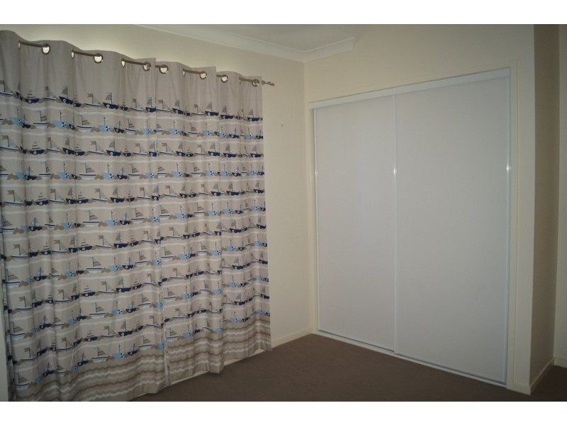 8 Kassidy Drive, Emerald QLD 4720