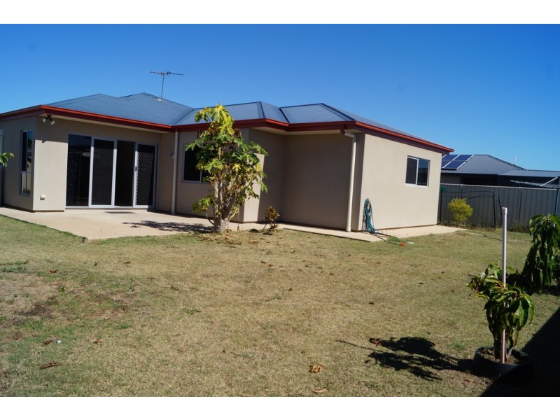 8 Kassidy Drive, Emerald QLD 4720