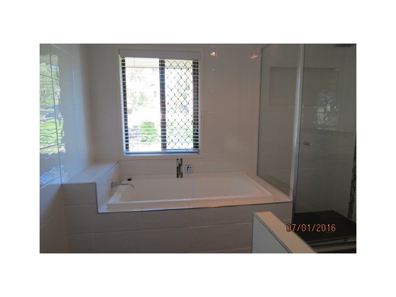 18 Akubra Dr, Emerald QLD 4720