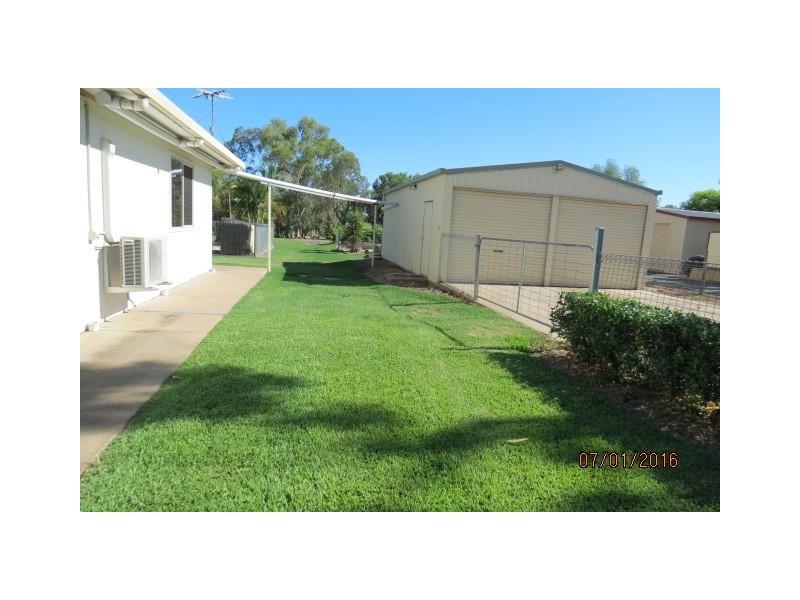 18 Akubra Dr, Emerald QLD 4720