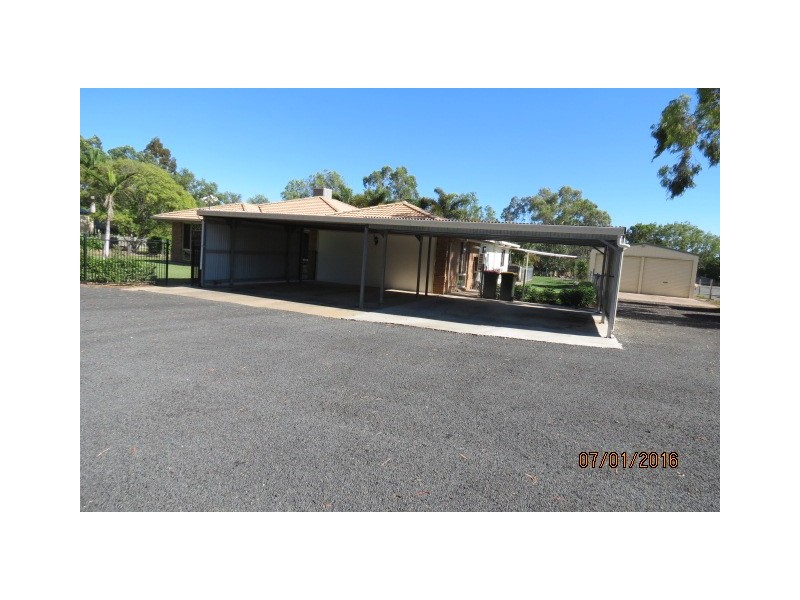 18 Akubra Dr, Emerald QLD 4720
