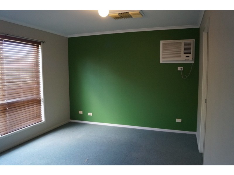 54 Bonython Drive, Emerald QLD 4720