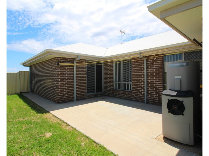 3 Windermere Street, Emerald QLD 4720