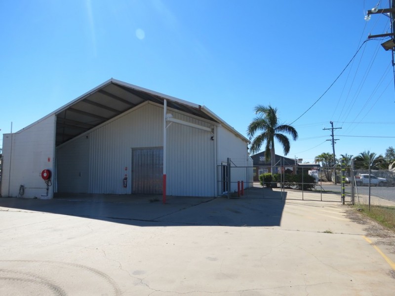 2 Hicks Street, Emerald QLD 4720