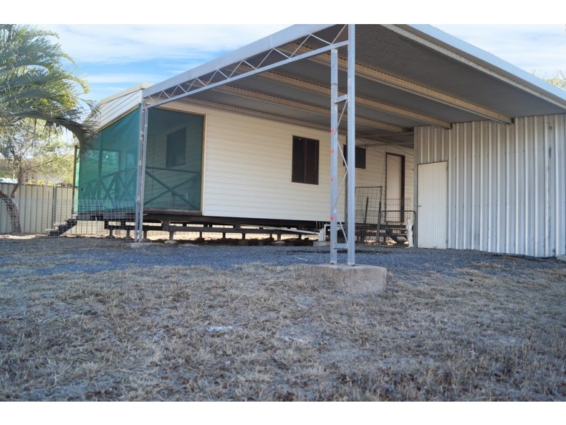23 Conran Street, Capella QLD 4723