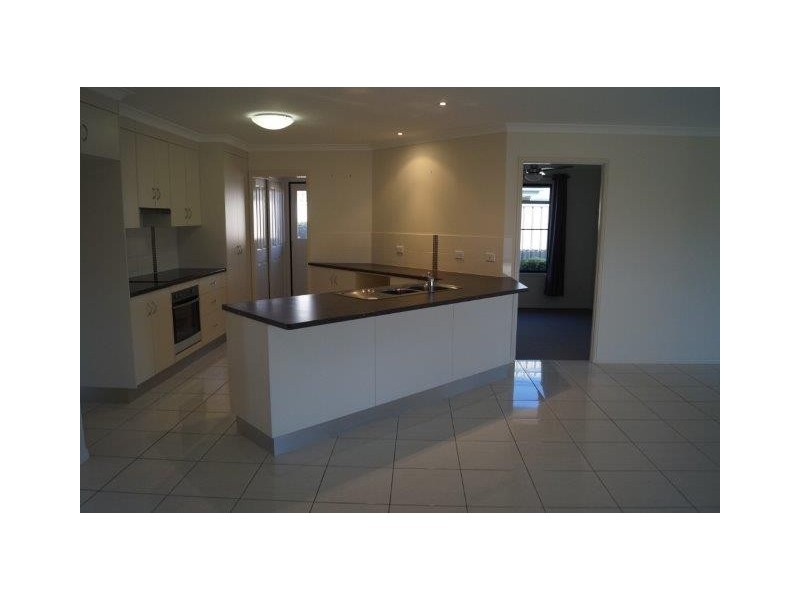 34 Moriarty Street, Emerald QLD 4720