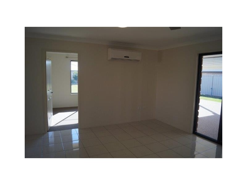 34 Moriarty Street, Emerald QLD 4720