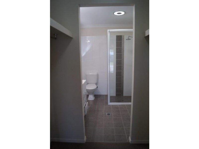 34 Moriarty Street, Emerald QLD 4720