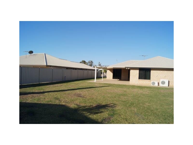 34 Moriarty Street, Emerald QLD 4720