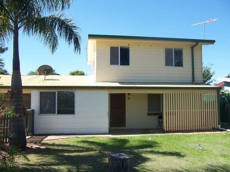 39 Harris Street, Emerald QLD 4720