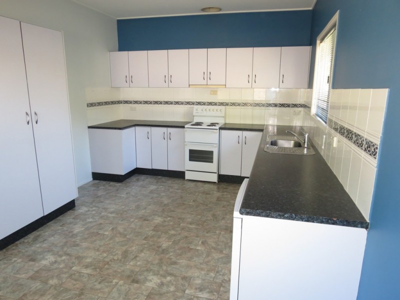 2 Brahman Place, Emerald QLD 4720