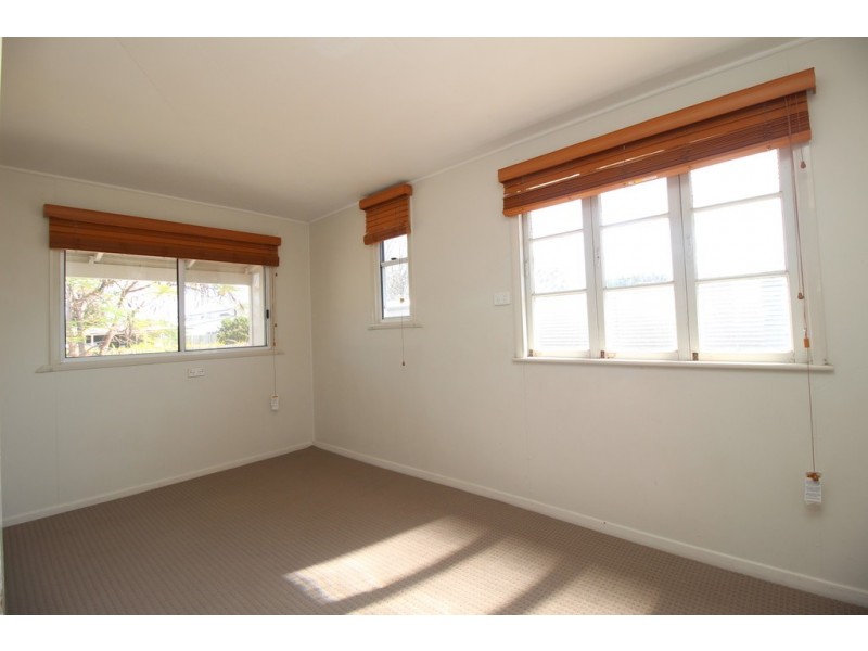 11 Caprice Court, Emerald QLD 4720