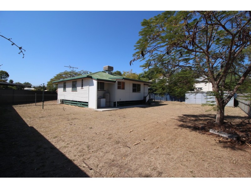 11 Caprice Court, Emerald QLD 4720