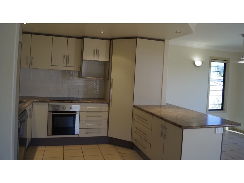 2/57 APPLICATION APPROVED Jeppesen Drive, Emerald QLD 4720