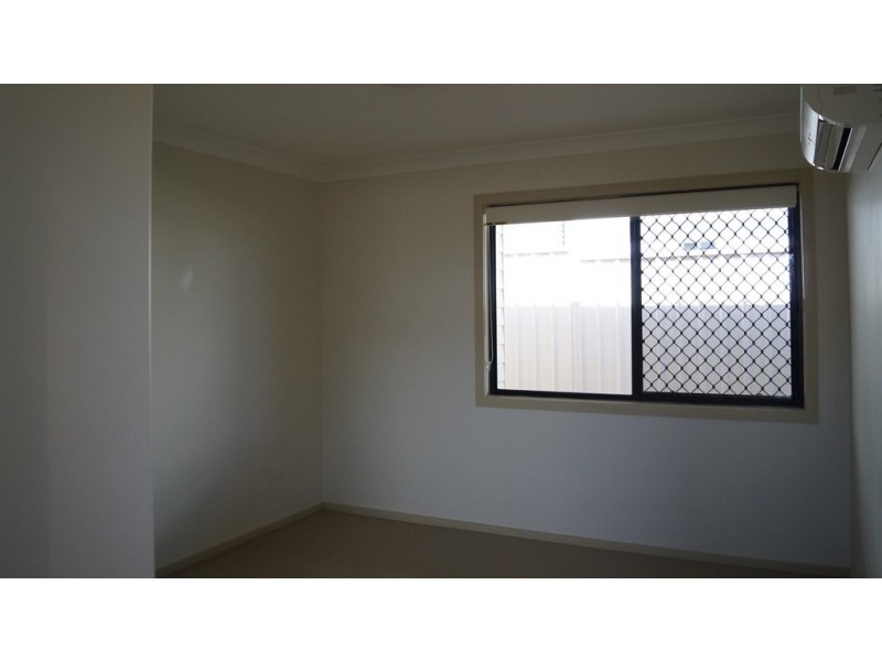 2/57 APPLICATION APPROVED Jeppesen Drive, Emerald QLD 4720