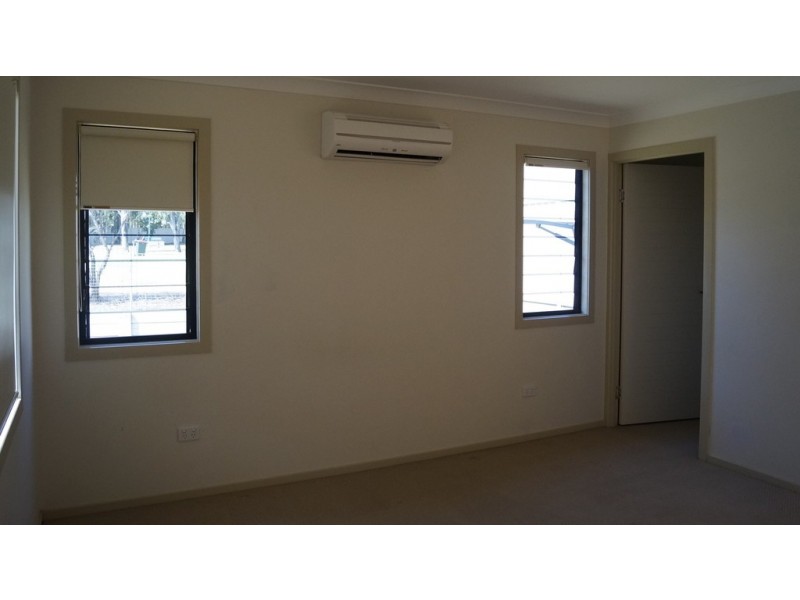 2/57 APPLICATION APPROVED Jeppesen Drive, Emerald QLD 4720