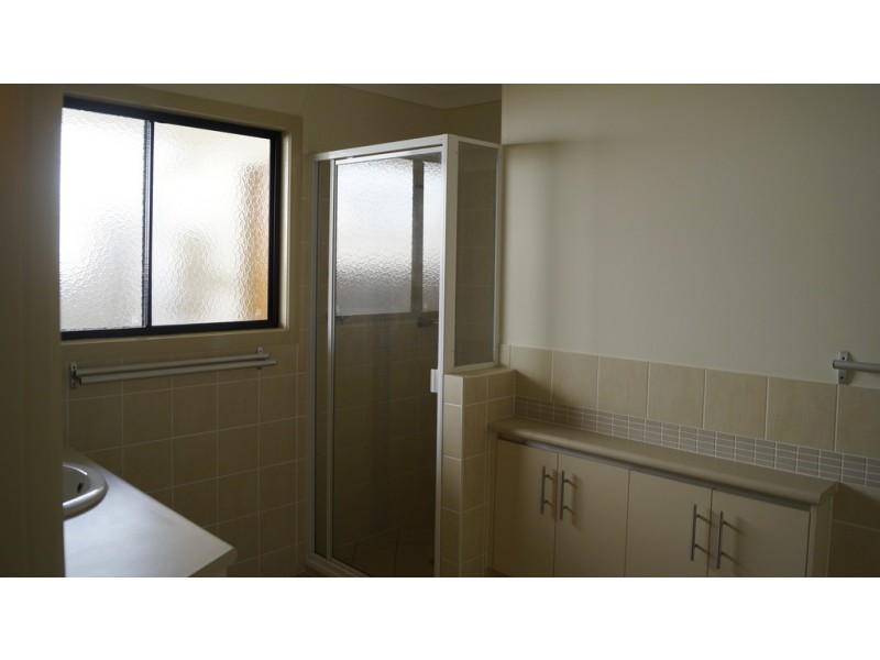 2/57 APPLICATION APPROVED Jeppesen Drive, Emerald QLD 4720