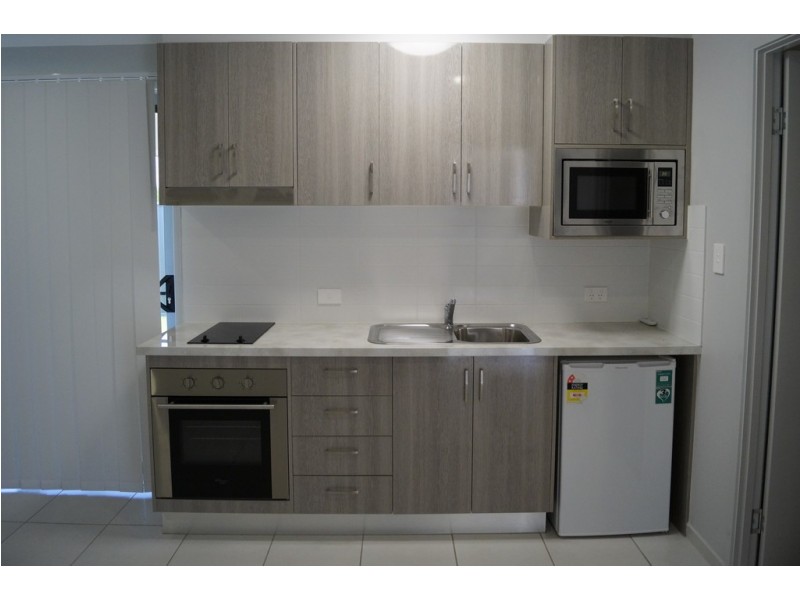 172 Opal Street, Emerald QLD 4720