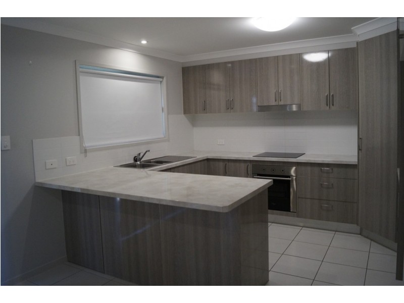 172 Opal Street, Emerald QLD 4720