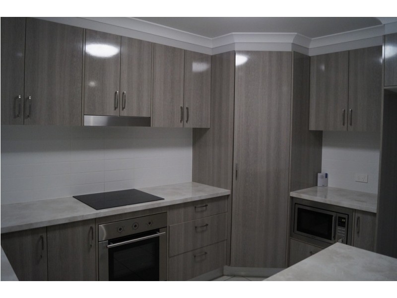 172 Opal Street, Emerald QLD 4720