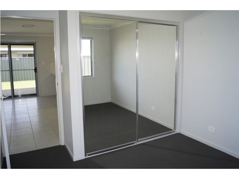 172 Opal Street, Emerald QLD 4720