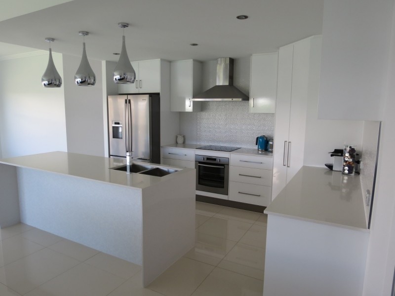 8 Sandown Street, Emerald QLD 4720