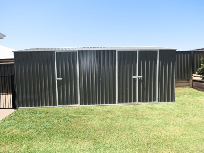 8 Sandown Street, Emerald QLD 4720