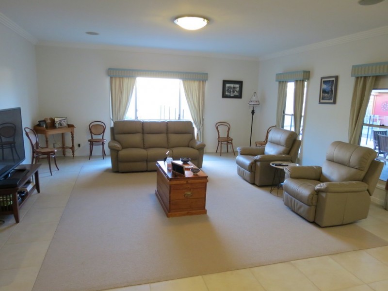 26 Haswell Street, Emerald QLD 4720
