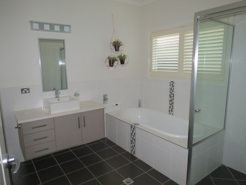 26 Haswell Street, Emerald QLD 4720