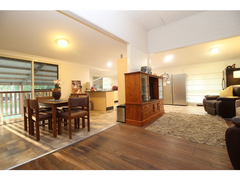 18 Rodeo Court, Emerald QLD 4720