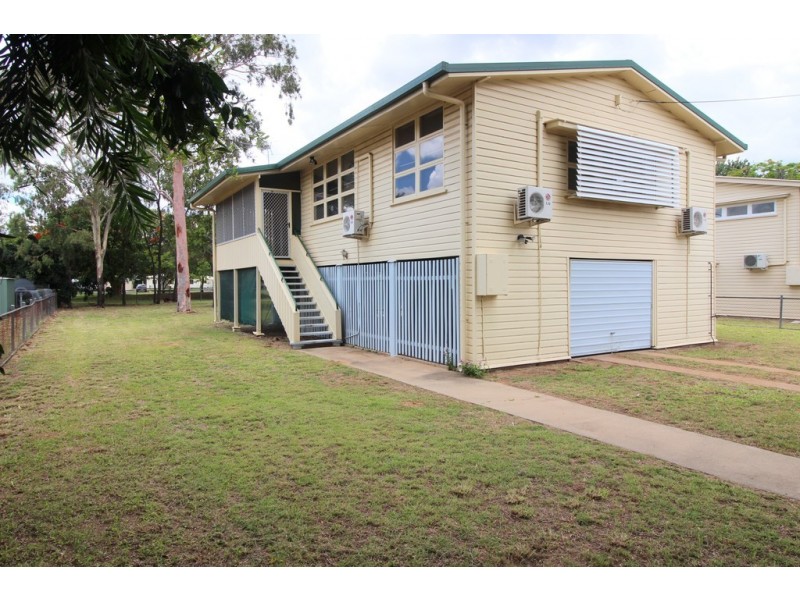 18 Retro Street, Emerald QLD 4720